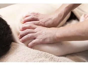 肩甲骨マッサージ